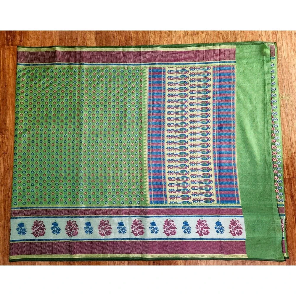 A Piece Of SARI Fabric Green Magenta Blue Gold Silver 5 Yd 30